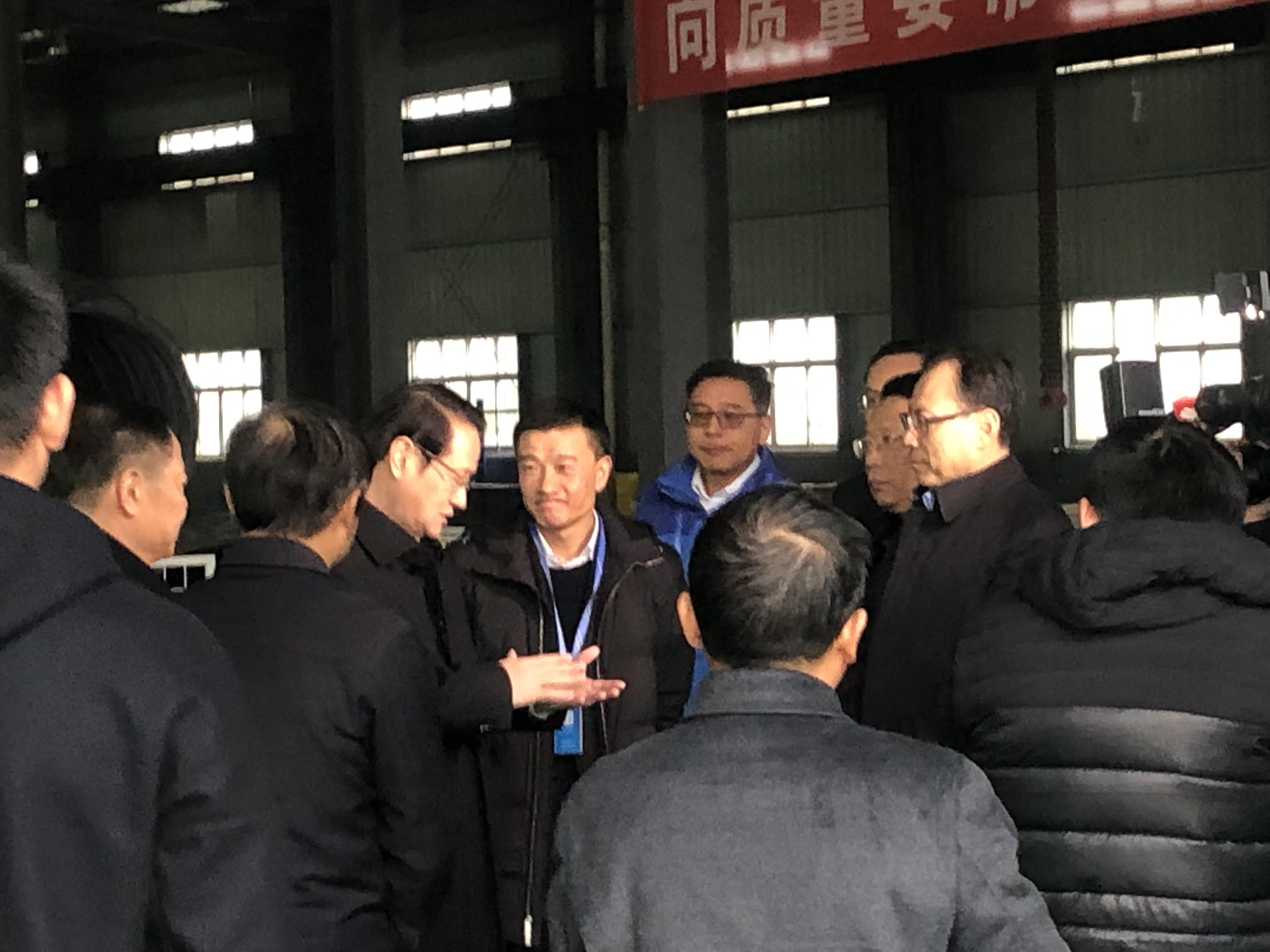 图片24985739487534万欧特牛.jpg